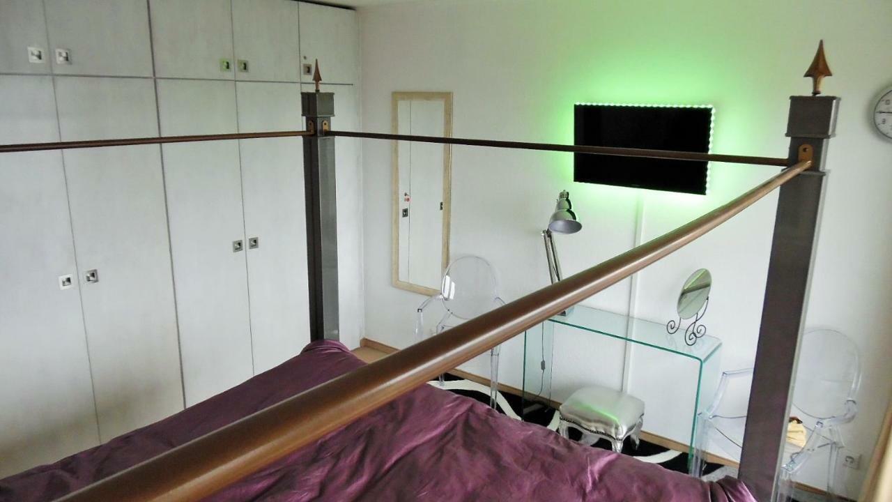 Luxus-ecksuite Mit Stylischem Design Und Traumblick Uebers Meer, 26.stock Im Maritim